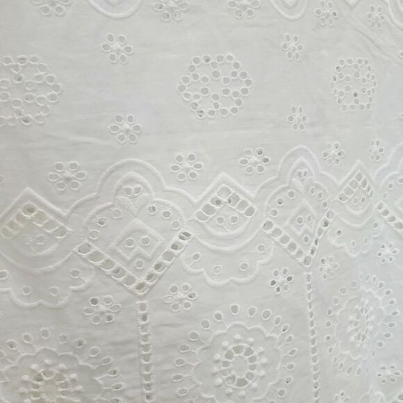 J McLaughlin Joanie Eyelet Blouse size M, NWT - Picture 9 of 9